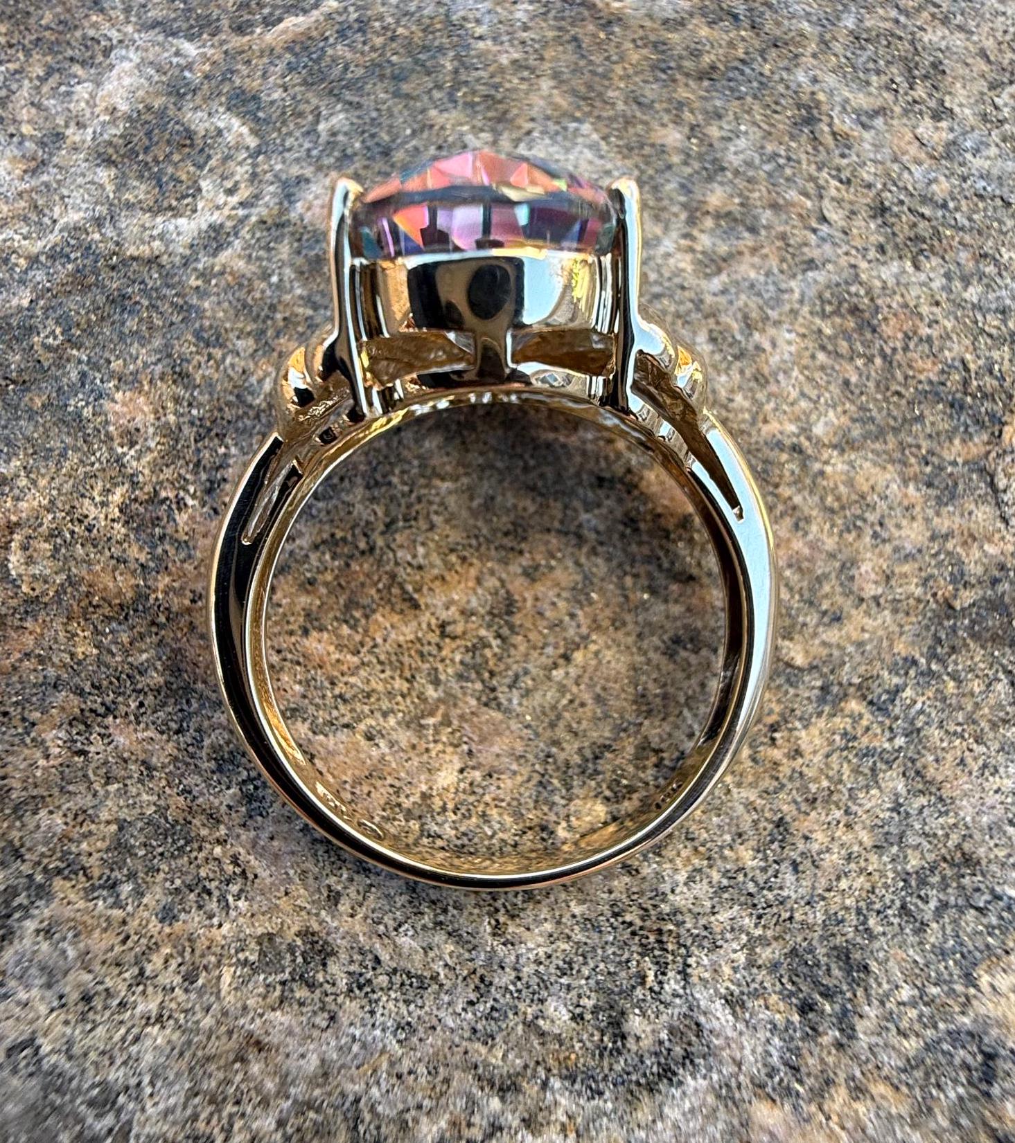 Vintage, 10K Gold, 417 Mystic Topaz Pear Shape Ring, Size 8, 3.6 Grams ...