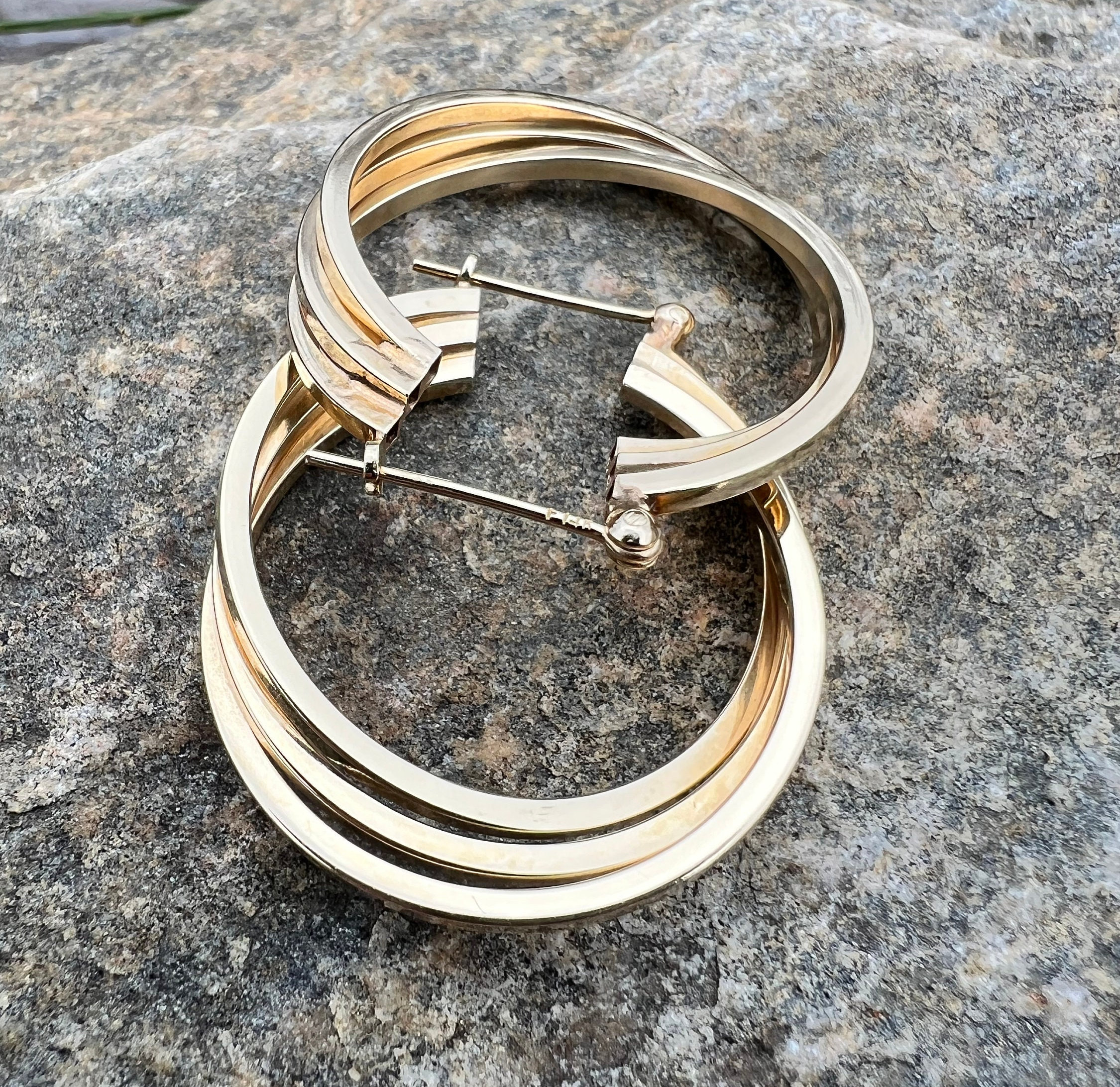 ◆VINTAGE HOLLYWOOD◆ Triple Mix Ring Earrings VH249OEA009M Vintage Triple Hoop Earrings - Vintage Beige 70s Triple Hoop