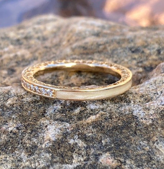 14K Gold, Pandora Sparkle Radiant Hearts Ring With CZ… Gem