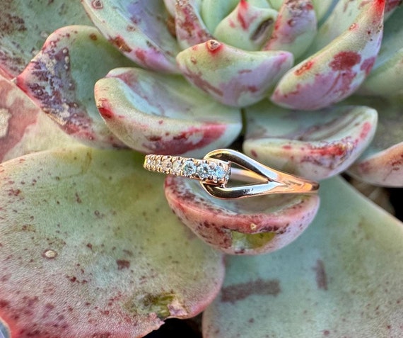 Vintage 10K Rose Gold Diamond Ring: Dainty Fine Jewelry, Size 6.75, 1.85 Grams