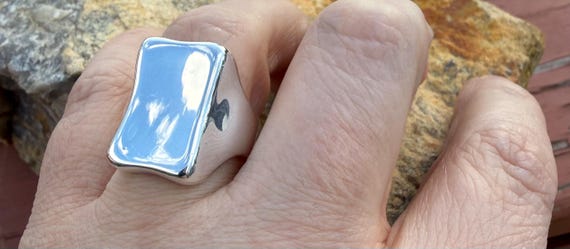 Sterling Silver Statement Ring Size 7.75, Wide Mo… - image 13