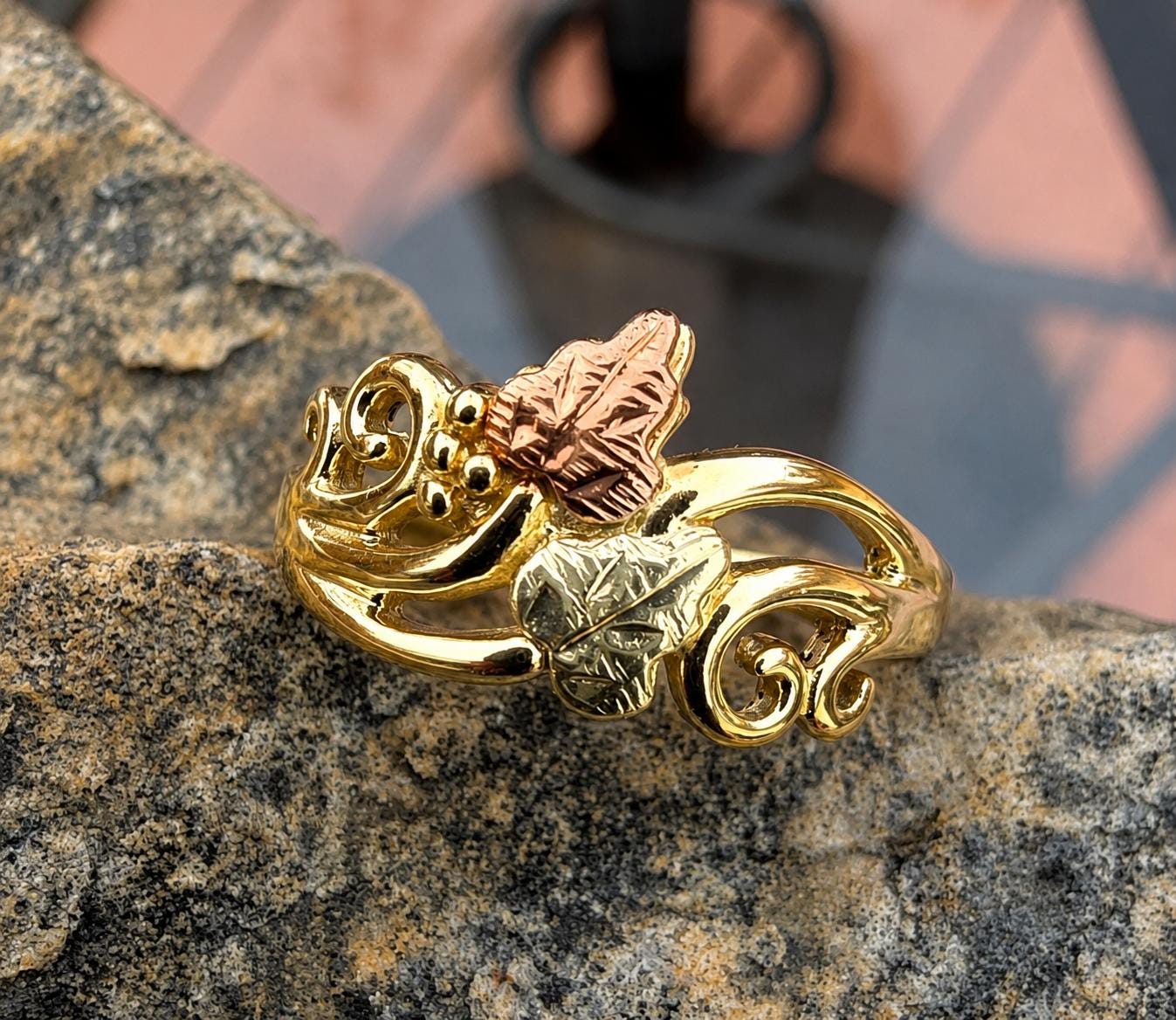 Vintage Landstrom Black Hills Gold Ring, 10K Tricolor Grape Leaf