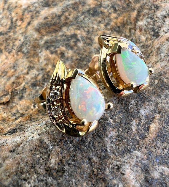 Vintage, 14K Gold, Opal And Diamond Stud Earrings… - image 2