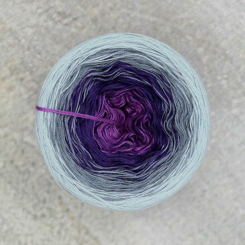 Gradient Yarn Cake ~ York ~ Yarn Cake