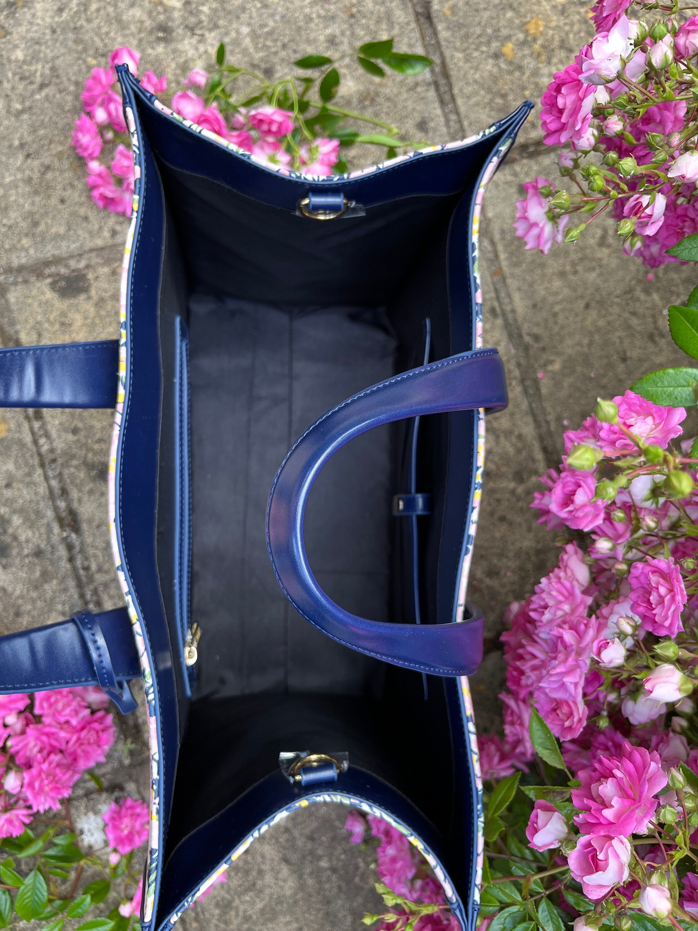 【未使用級】TOCCA　GARDEN FLOWER LEATHER TOTE $_1.JPG?set_id=880000500F