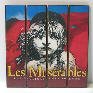 LES MISERABLES Broadway Decoupage Wooden Wall Hanging Mini Pallet Frame