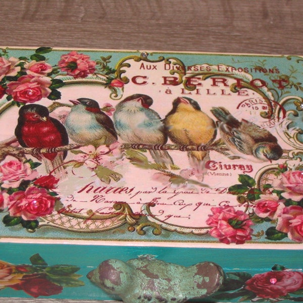 Shabby Chic Style French Country Parisian Decoupage Wooden Storage Jewelry Box with Birds and Flowers