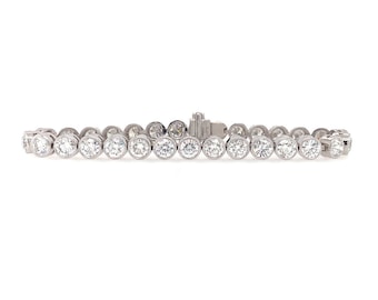 15.00 ct tw F/SI-1 Round Brilliant Cut Diamond Bezel Tennis Bracelet in Platinum