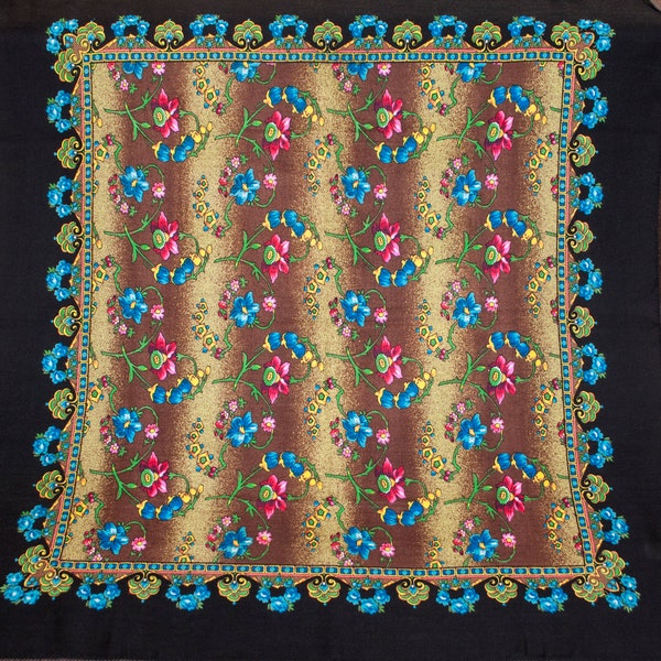 CHâle en acrylique noir VINTAGE Japan. Foulard folklorique ukrainien, foulard floral carré ukrainien, foulard foulard Foulard, châle babouchka, cadeau pour