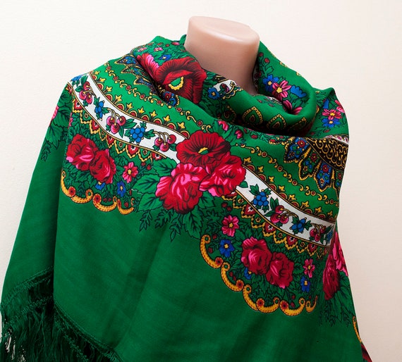 VINTAGE wool shawl. Ukrainian folk scarf, Ukraini… - image 2