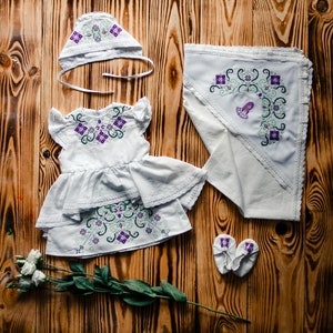 Baptism clothing set: Embroidered dress, cap, booties, kryzhma. Ukrainian Baptismal set for baby Girl. Vyshyvanka Newborn Outfit.