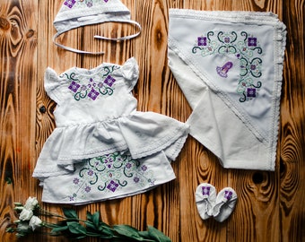 Baptism clothing set: Embroidered dress, cap, booties, kryzhma. Ukrainian Baptismal set for baby Girl. Vyshyvanka Newborn Outfit.