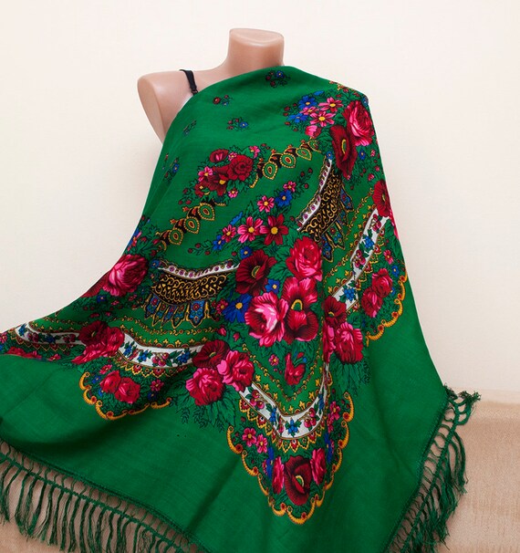 VINTAGE wool shawl. Ukrainian folk scarf, Ukraini… - image 3