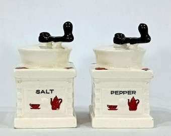 Salt Pepper Shakers: Coffee Grinder Shapes–Ivory Ceramic–Large Square Vintage Mills