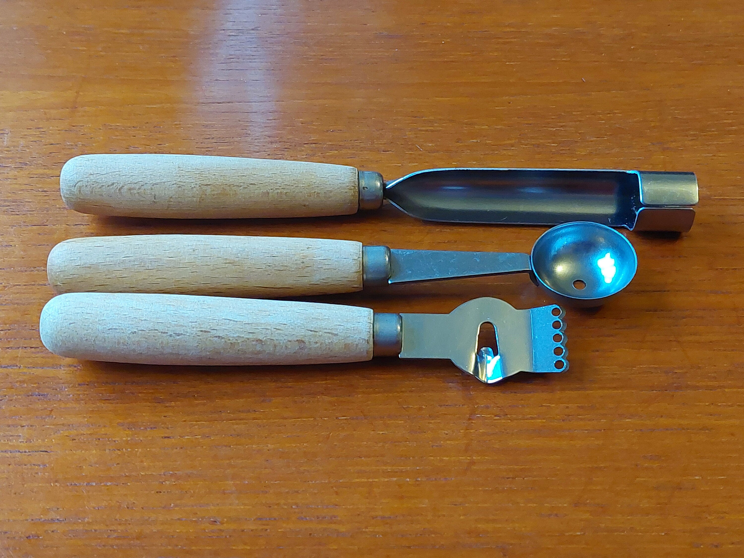 注目の福袋！ Vintage With Steel Stainless in Utensils Kitchen 3 of Set 工芸品