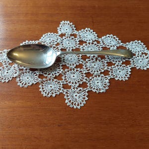 Large Silver Plated Vintage Serving Spoons in Old English Fiddle Pattern. Made by JD&S Ltd. and F.Mills + Co.Ltd. Sheffield 1940&#39;s VGC