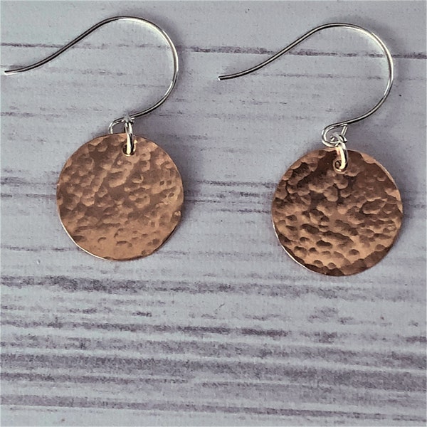 Hammered Disc Bronze Earrings, 8th anniversary Gift, Disc Earrings in Bronze, Eight Anniversary Gift