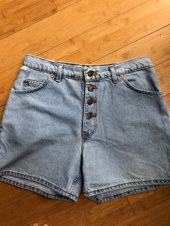 Vintage levis jean shorts