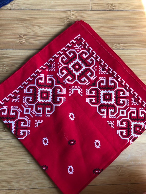 Old new stock red bandanas