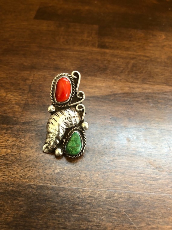 Unique coral and green turquoise silver ribg