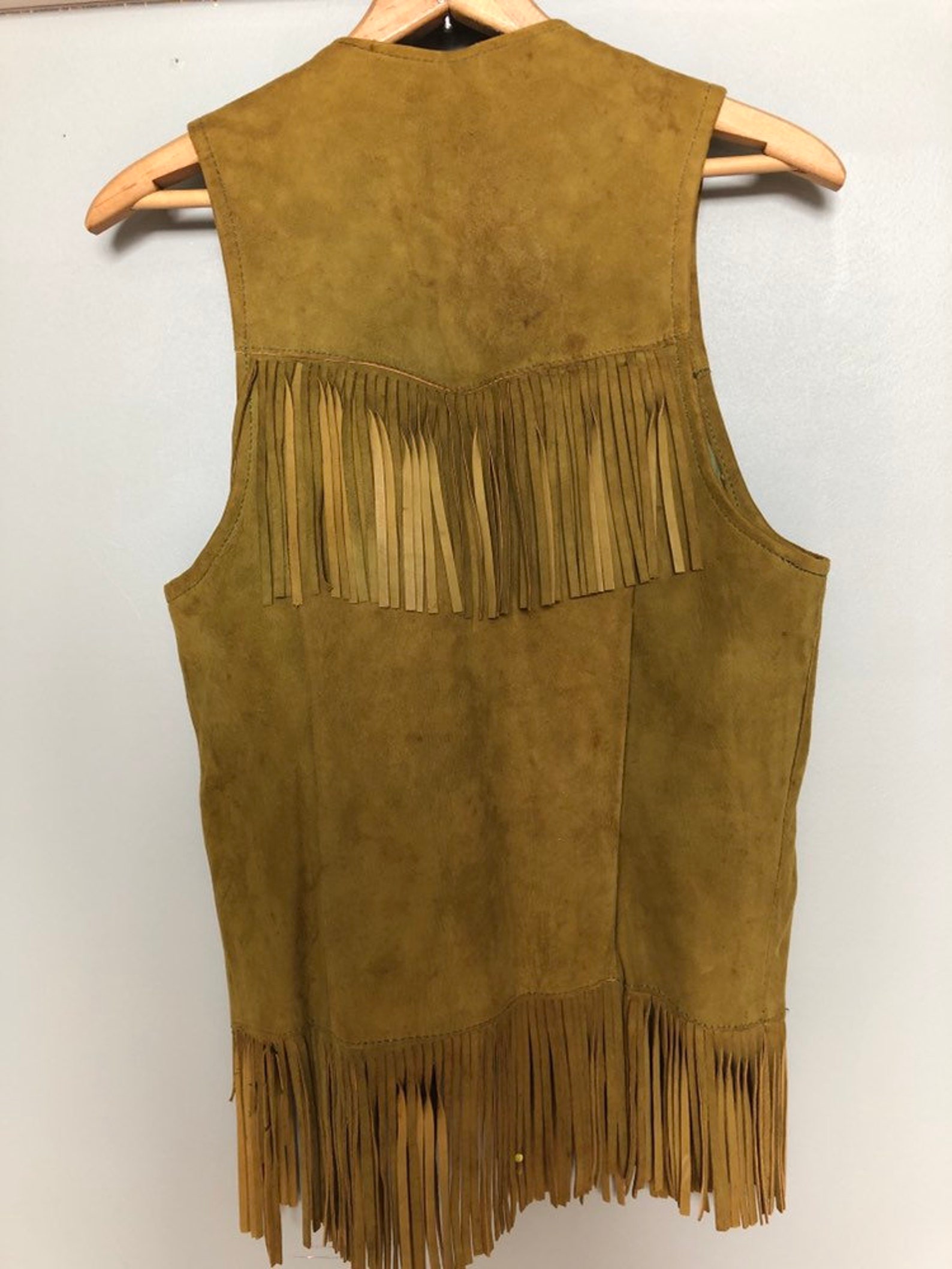 Collared Fringe Suede Vest -Black