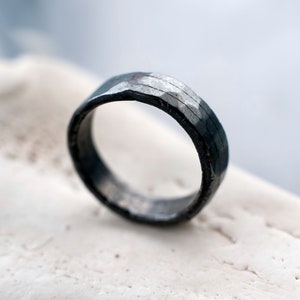 massiver stark retikulierter silberring, handgemachter oxidierter silberring, geschenk für Ihn, schwarzer silberring, handgehämmert