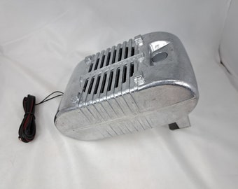 Aluminum die cast EPRAD Drive In speaker. Faithful to tone and character of the classic. 4&quot; Dual Cone Speaker with speaker wire.