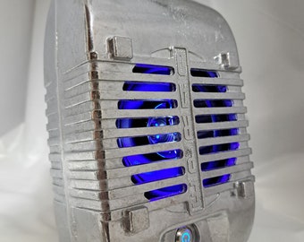 Die Cast Aluminum EPRAD Drive In Bluetooth speaker system with blue LED speaker illumination.  Light up the party! Includes charger.