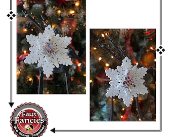 Christmas Ornaments, Snowflake Ornament, Handmade Ornaments, Rhinestone Ornament, Christmas Decor, #ChristmasOrnaments, #HolidayDecor