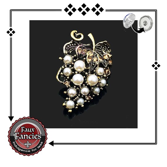 BEAUTiFUL Faux PEARL WINE Grape SNAP Button, 18mm Ginger Snaps, Wine Grape Snap Charms, #BraceletCharm, #SnapCharm, #GrapeCharm #SnapJewelry