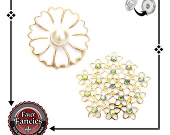 Beautiful WHITE Snap Buttons, PEARL Snap Charm Buttons, 18mm Ginger Snaps, #SnapButtons, #BraceletCharms, #Charm, #FlowerCharm, #SnapJewelry