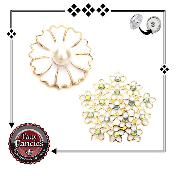 Beautiful WHITE Snap Buttons, PEARL Snap Charm Buttons, 18mm Ginger Snaps, #SnapButtons, #BraceletCharms, #Charm, #FlowerCharm, #SnapJewelry