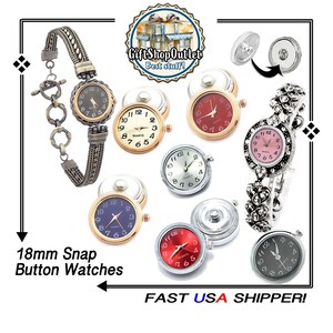 Puede incluir: Colección de relojes de botón a presión de 18 mm con esferas de varios colores, incluyendo negro, rojo, rosa y azul. Algunos relojes están engarzados en pulseras de metal decorativas. La imagen incluye el texto "GiftShopOutlet Best stuff!"