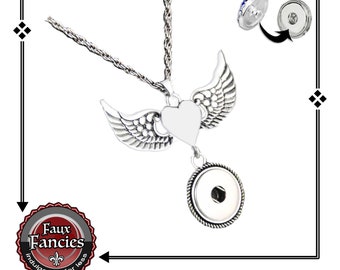 Winged Heart Snap Button Pendant: 18mm Charm