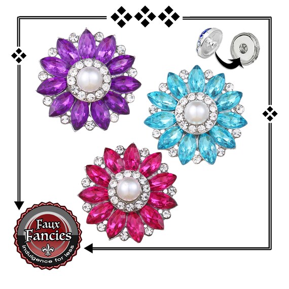 Pretty Floral SNAP Buttons, 18MM Ginger Snap, Rhinestone Snap Charm, #FlowerCharm, #BraceletCharm, #SnapCharm, #RhinestoneSnap, #SnapJewelry