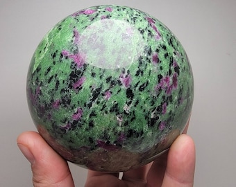 Ruby in Zoisite Sphere (97 mm)
