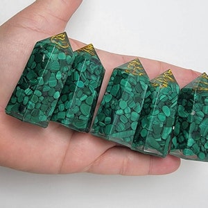 Malachite in Resin Tower (2-1/8&quot;)