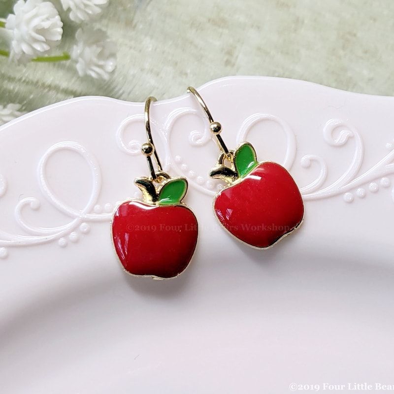 Apple Dangles