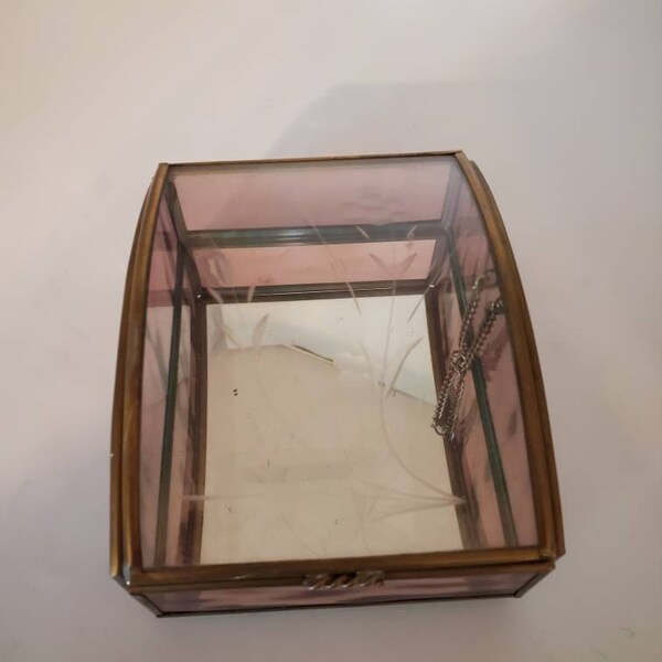 Vintage purple and clear glass jewelry box with mirror, hinged chain and etched flowers! Farmhouse vintage decor!
