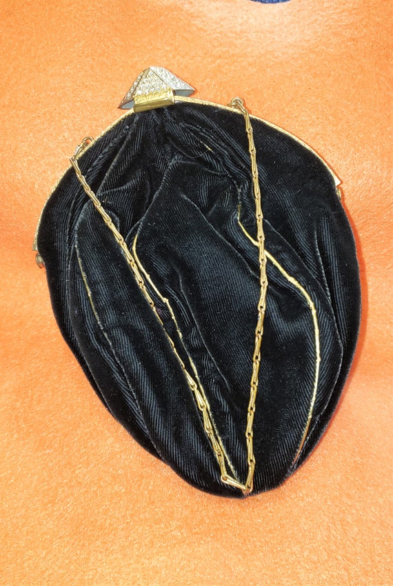 1930s Black Velvet Purse With Gold Chain And Cryst