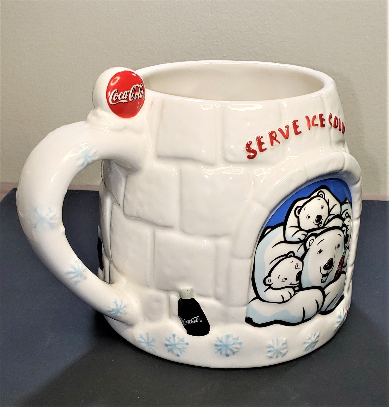 igloo mug