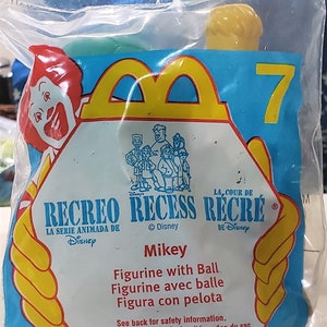 Mikey With Ball - Recess - 1998 - Happy Meal Toy