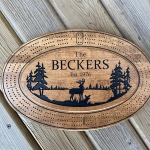 Planche de cribbage personnalisée avec scène de cerf | Cribbage | Jeu de société | Jeux de cartes | Jeux en bois | Cadeau de mariage | Cadeau d'anniversaire | Arbres