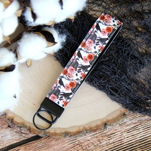 Black Raven Pumpkins Double Sided Key Fob Wristlet, Fall Accessory, Halloween Faux Leather Wrist Lanyard