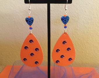 Boise State Broncos Faux Leather Teardrop Earrings Orange with Blue Heart