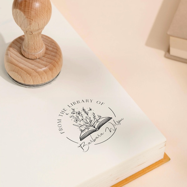 BOEKSTEMPEL | Aangepaste bibliotheekstempel | Embosserstempel | Uit de postzegelbibliotheek | Boekenliefhebber | Gepersonaliseerde stempel | Boek EMBOSSER