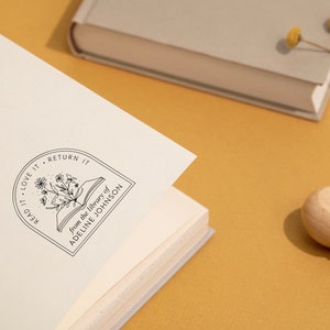 BOEKZEGEL Aangepaste bibliotheekstempel Embosser-stempel Uit de bibliotheek van Stamp Boekenliefhebber Gepersonaliseerde stempel Boek Embosser afbeelding 6