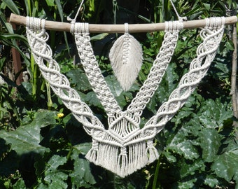 Macrame wall hanging, feather boho wall decor, macrame mural, farmhouse wall art, macrame tapestry, modern macrame, bohemian wall art