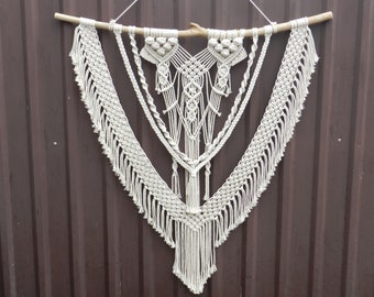 Macrame Wall Hanging, Boho Bedroom Decor, Farmhouse Macrame, Boho Chic Wall Art, Above Bed Decor, Bohemian Wall Tapestry, Housewarming Gift
