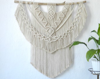 Tapeçaria de parede em macramê, arte de parede em macramê, cabeceira de cama em macramê, mural em macramê, decoração acima da cama, arte de parede boho chic, inauguração de casa, presente para casa